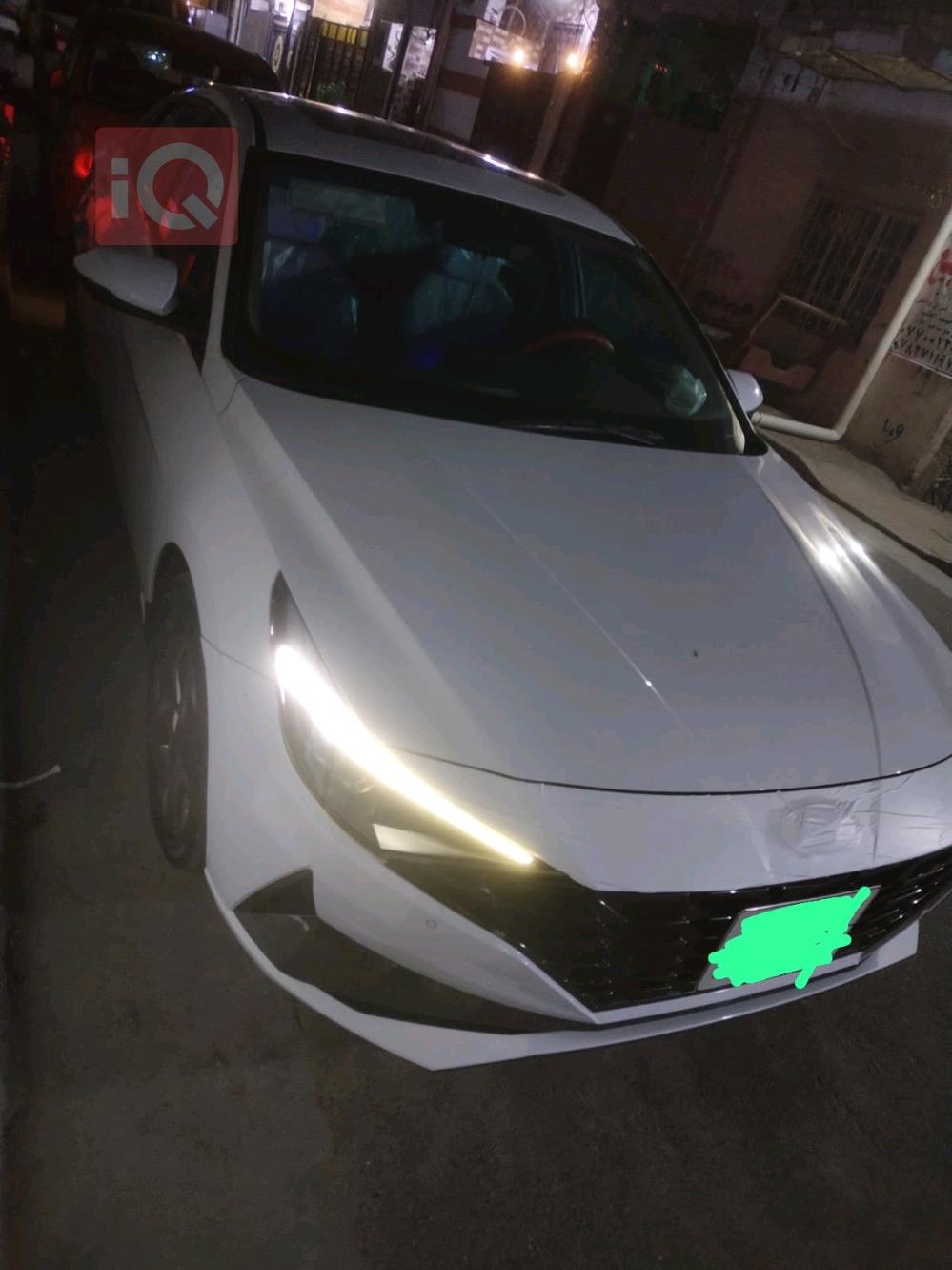 هیوندای ئەلەنترا